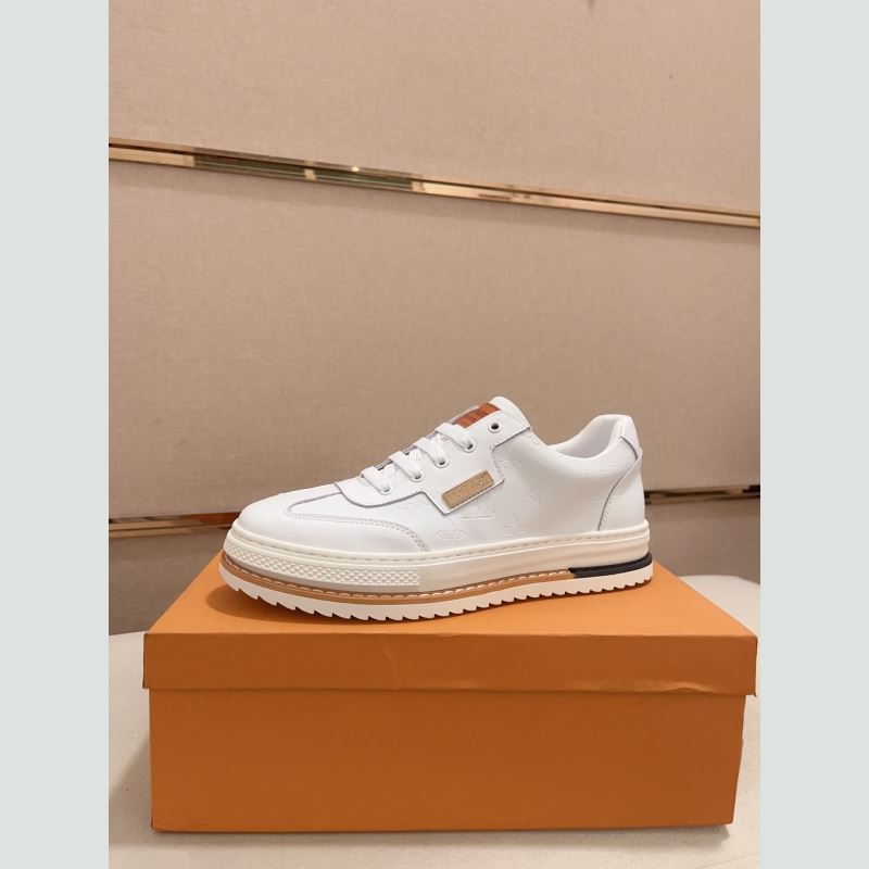 l**is V*t*n sneakers